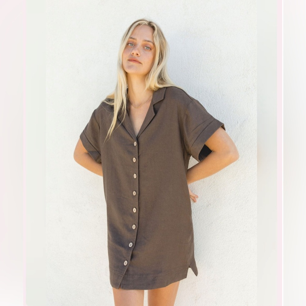 SOLAI THE LABEL || Valley linen blend button dress down